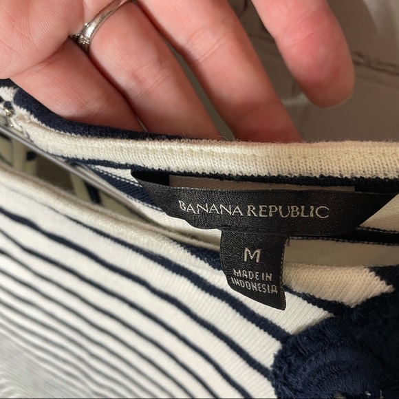 Banana Republic Striped Lace Shoulder Tank Top - Picture 3 of 5
